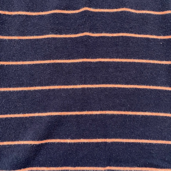 Gap Size L Navy/Pink Striped V-Neck Tank - Picture 3 of 4